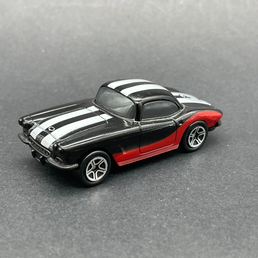 Matchbox Madness 1962 '62 Chevrolet Chevy Corvette Taco Bell Series Diecast 1/64